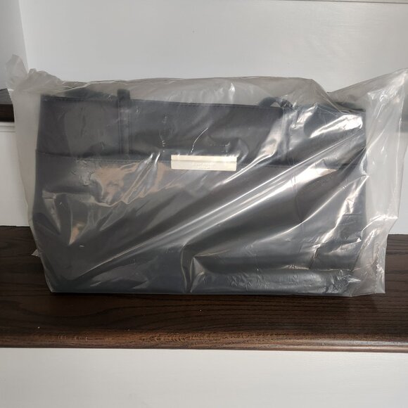 NWT KATE SPADE-MAIDEN WAY-Tote Bag-100% Leather-Saffiano-Black $398 Retail - Picture 5 of 16